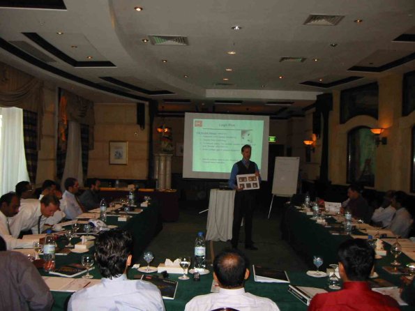 104-0472-img_12161808485_o