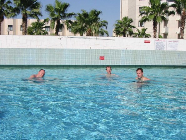 104-0481-img_12161808055_o