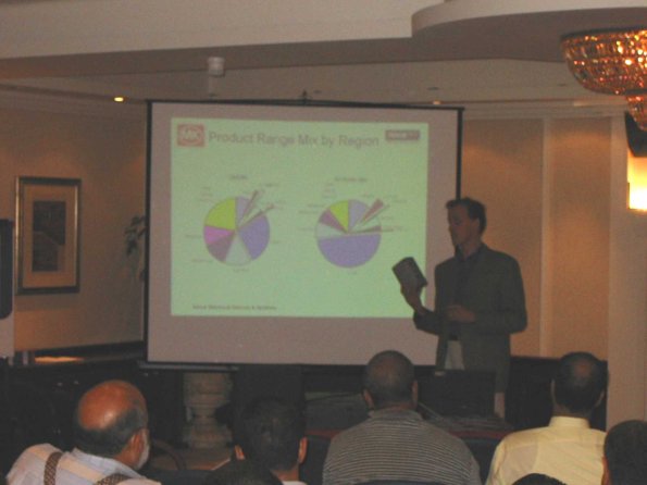 104-0483-img_12161807725_o