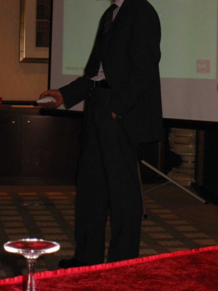 104-0485-img_12162048143_o