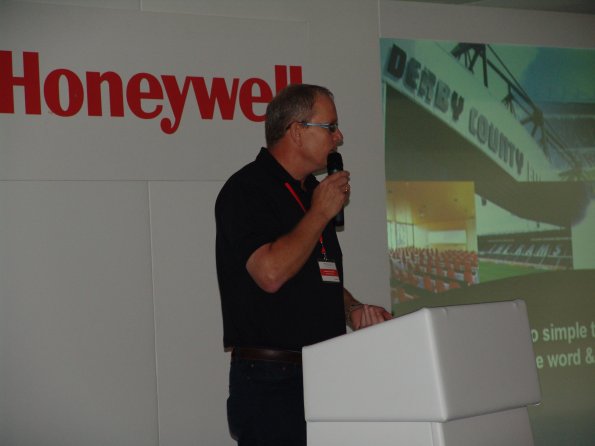 hsw-pride-park-021_12416130904_o