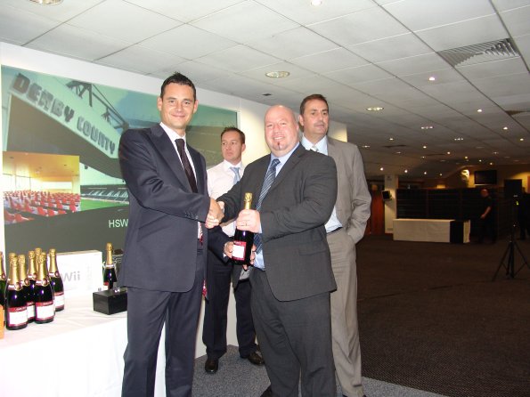 hsw-pride-park-053_12416059134_o