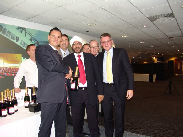 hsw-pride-park-056_12416001074_o