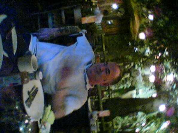 image-01--5_12249307614_o