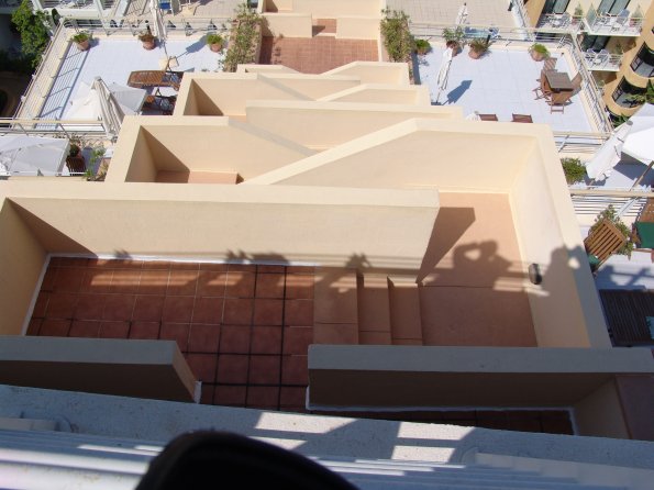 picture-030_12162001124_o